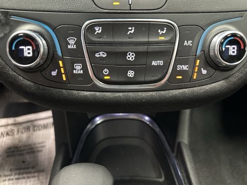 Certified 2025 Chevrolet Malibu LT image 28