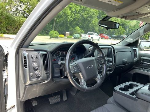 Used 2017 Chevrolet Silverado 1500 LT w/ All Star Edition AWD/4WD image 10