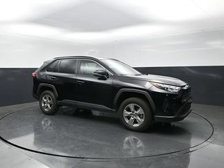 Used 2025 Toyota RAV4 XLE FWD video 1