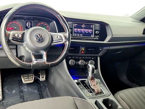 Used 2019 Volkswagen Jetta GLI FWD image 13