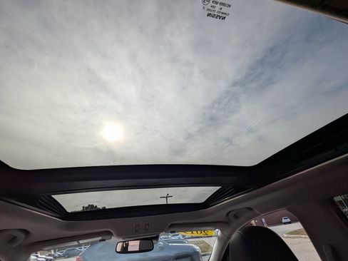 Used 2019 Nissan Murano Platinum image 20