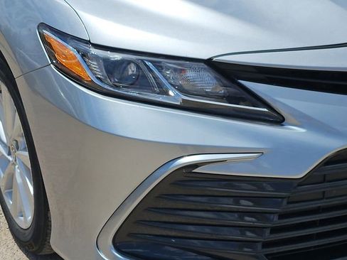 Used 2024 Toyota Camry LE FWD image 8