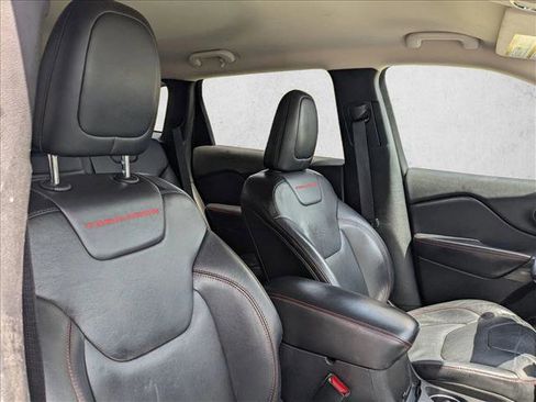 Used 2014 Jeep Cherokee Trailhawk w/ Leather Interior Group image 20