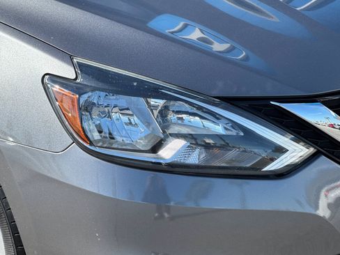 Used 2019 Nissan Sentra SV image 10