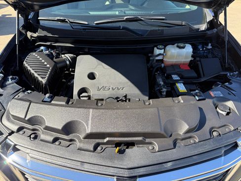 Used 2023 Chevrolet Traverse LS w/ Safety Package image 35