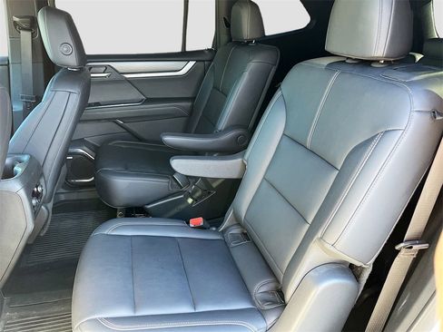 Used 2024 GMC Acadia Elevation w/ Black Edition image 26