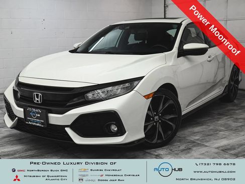 Used 2019 Honda Civic Sport Touring image 1