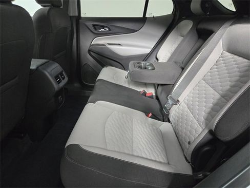 Used 2019 Chevrolet Equinox LT image 11