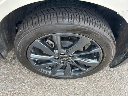 Used 2022 Chevrolet Equinox RS w/ RS Leather Package AWD/4WD image 74