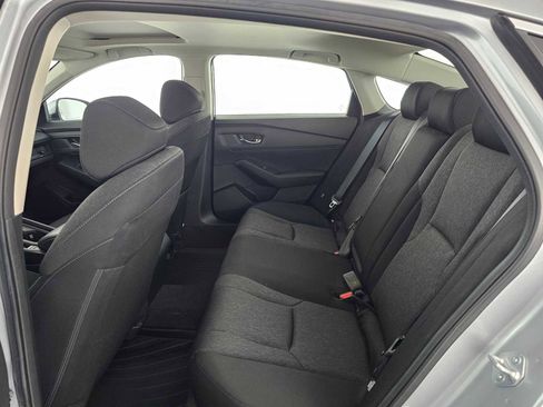 Used 2023 Honda Accord EX image 16