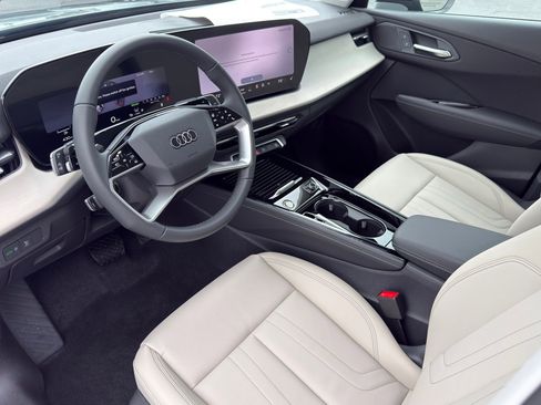 New 2026 Audi Q3 quattro 2.0T image 10