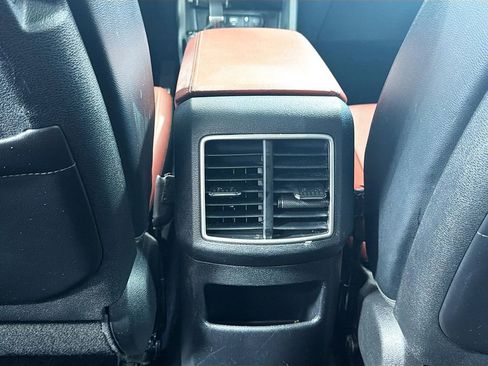 Used 2023 Kia Sportage SX image 28