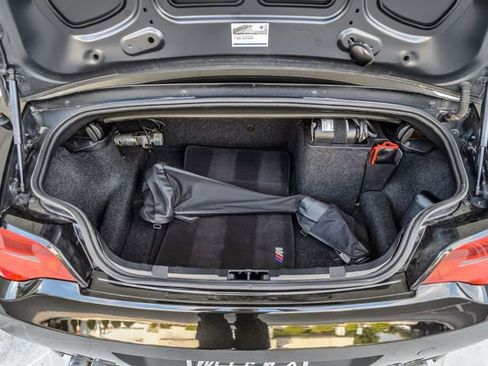 Used 2006 BMW M Roadster image 13