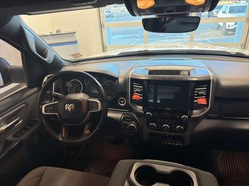 Used 2021 RAM 1500 Big Horn image 17