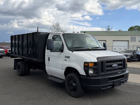 Used 2012 Ford E-450 and Econoline 450 Super Duty RWD image 9