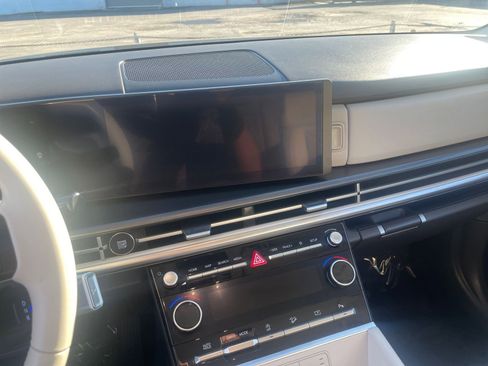 Used 2025 Hyundai Santa Fe SEL image 20