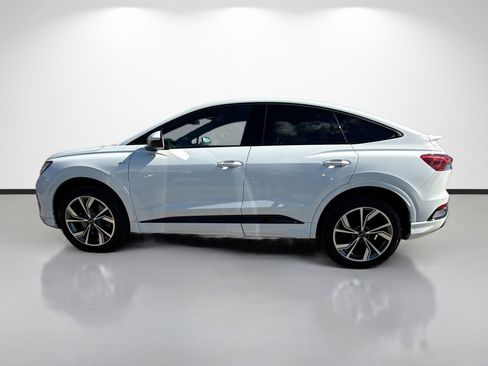 Used 2023 Audi Q4 e-tron Premium w/ Convenience Package image 6