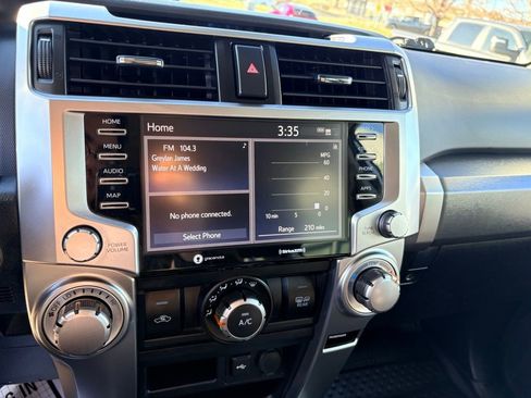 Used 2022 Toyota 4Runner SR5 image 21