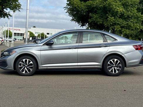 Used 2024 Volkswagen Jetta S FWD image 7