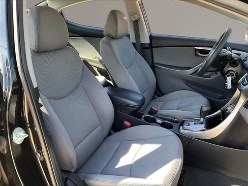 Used 2013 Hyundai Elantra Sedan FWD image 26