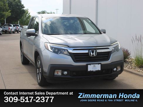 Certified 2017 Honda Ridgeline RTL-T image 3