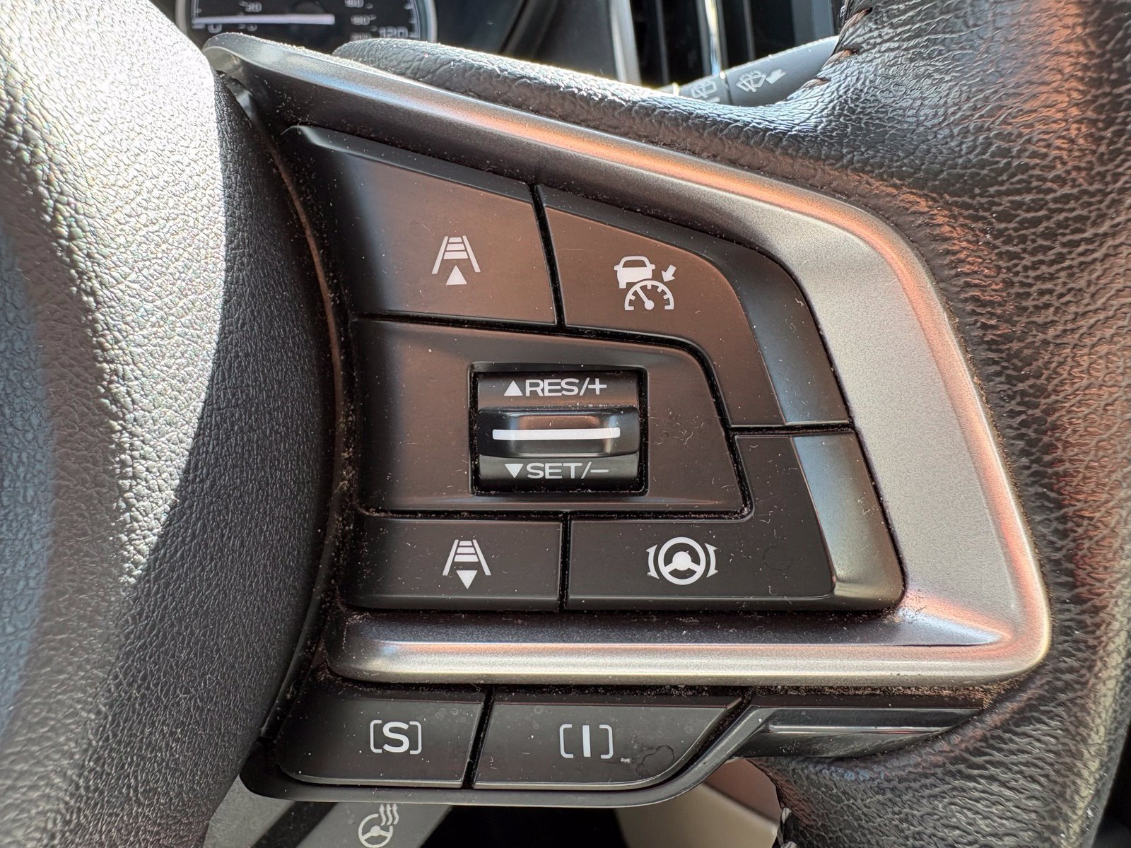 Used 2021 Subaru Forester Limited AWD/4WD image 16