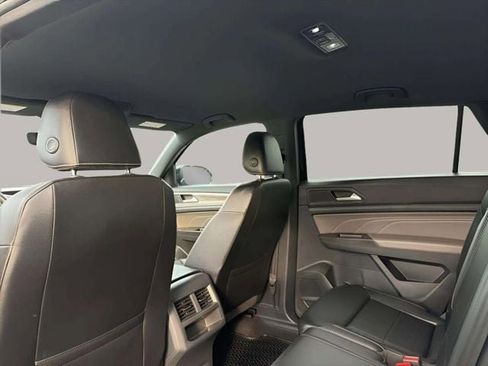 Used 2022 Volkswagen Atlas Cross Sport SE AWD/4WD image 24