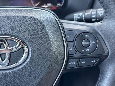 Used 2023 Toyota RAV4 XSE AWD/4WD image 23