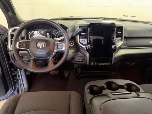 Used 2025 RAM 2500 Big Horn AWD/4WD image 34