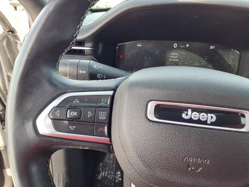 Used 2022 Jeep Compass High Altitude AWD/4WD image 21