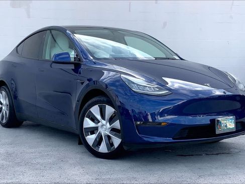 Used 2021 Tesla Model Y Long Range AWD/4WD image 21