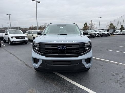New 2026 Ford Expedition Max Active image 2