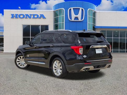 Used 2023 Ford Explorer King Ranch w/ Technology Package RWD image 5
