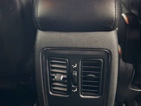 Used 2015 Jeep Grand Cherokee Laredo w/ Quick Order Package 23E image 22