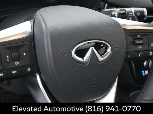Certified 2026 INFINITI QX60 Luxe w/ Cargo Package AWD/4WD image 13