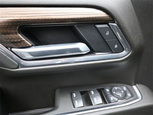 Used 2025 Chevrolet Silverado 2500 LT w/ Trail Boss Package image 7