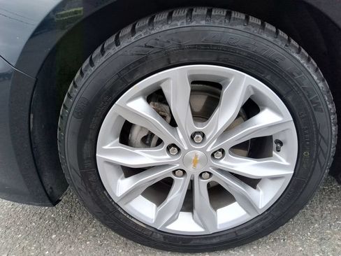 Used 2023 Chevrolet Malibu LT FWD image 10