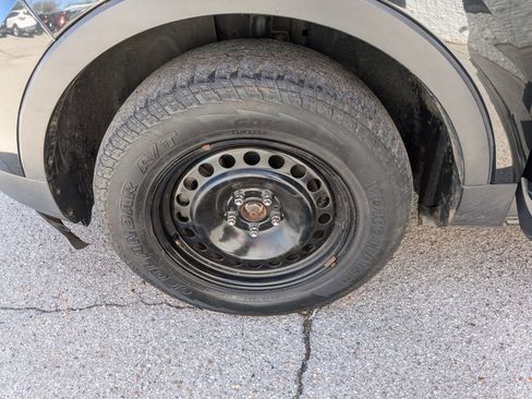 Used 2014 Ford Explorer 4WD image 27