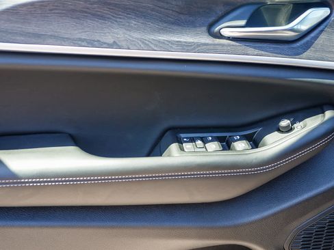 New 2026 Jeep Grand Cherokee L 4WD image 23