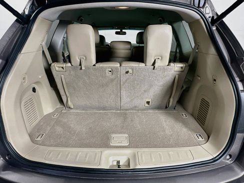 Used 2014 Nissan Pathfinder SL AWD/4WD image 28
