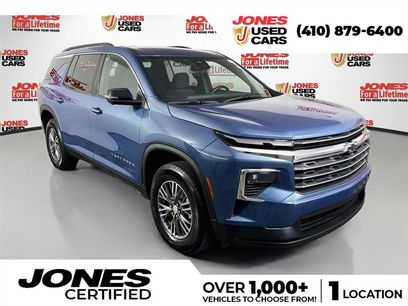 Used 2024 Chevrolet Traverse LT