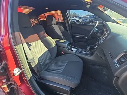 Used 2019 Dodge Charger GT image 16