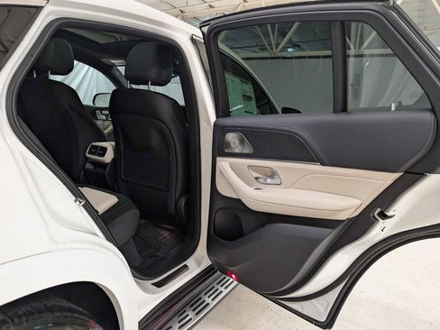 New 2026 Mercedes-Benz GLE 53 AMG 4MATIC Coupe image 14