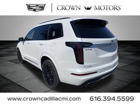 Certified 2023 Cadillac XT6 Sport w/ Technology Package AWD/4WD image 11
