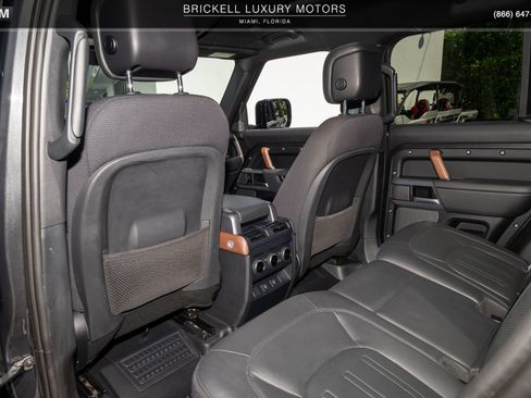 Used 2024 Land Rover Defender 110 X AWD/4WD image 22