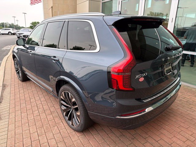 New 2026 Volvo XC90 T8 Ultra w/ Protection Package Premier AWD/4WD image 5