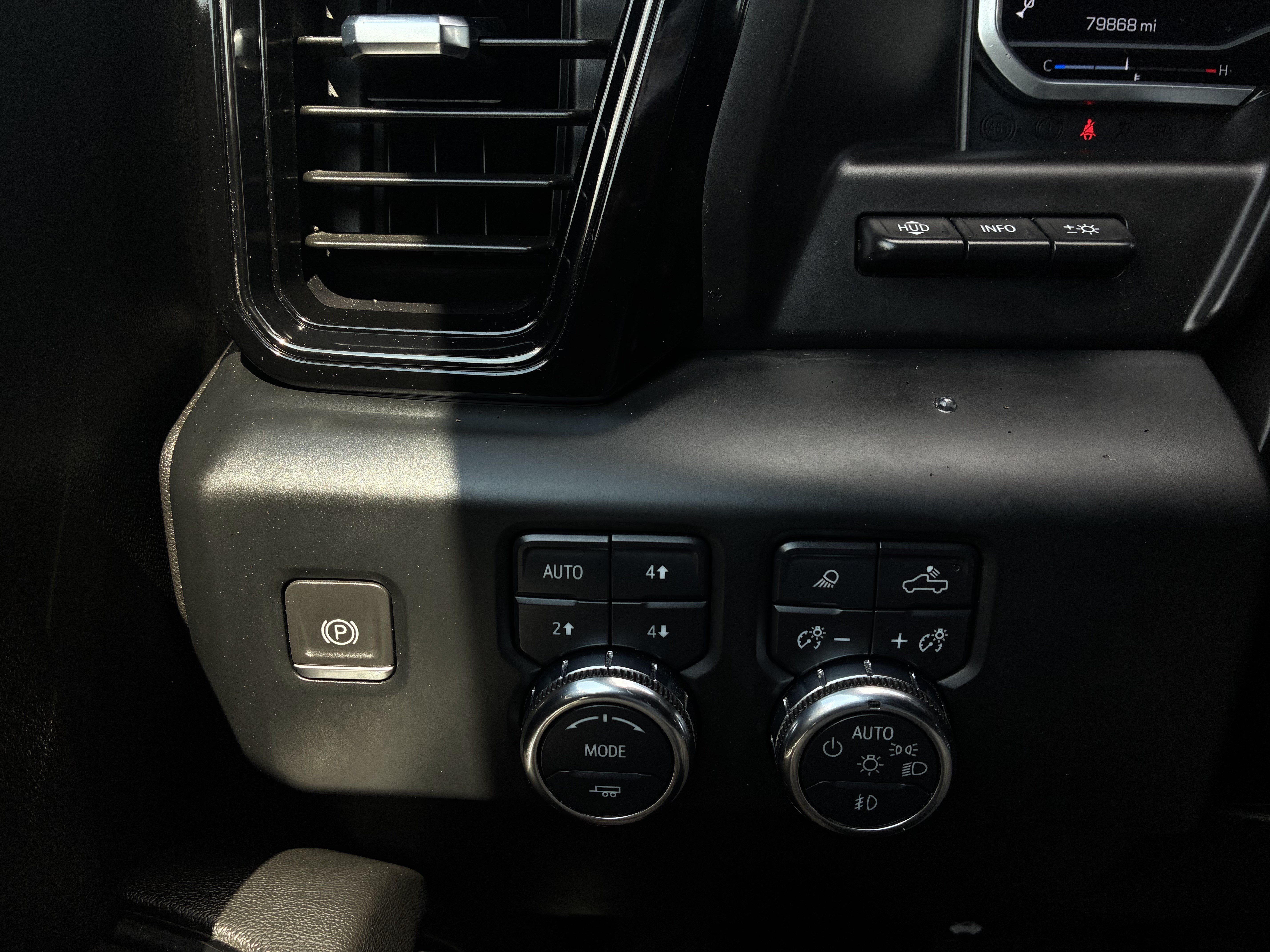 Used 2023 GMC Sierra 1500 AT4 w/ AT4 Premium Package AWD/4WD image 21