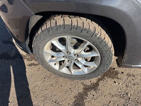 Used 2015 Jeep Grand Cherokee Summit image 10