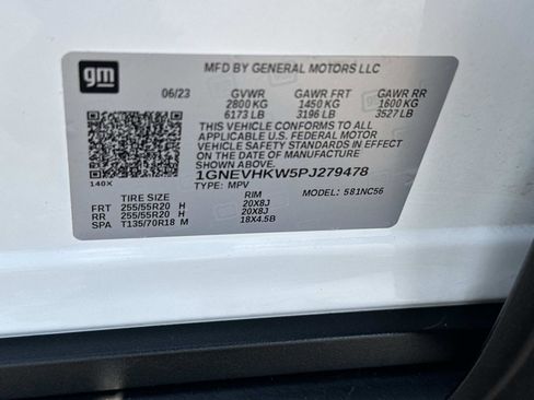 Certified 2023 Chevrolet Traverse LT w/ LT Premium Package AWD/4WD image 19
