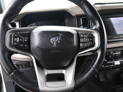 Used 2023 Ford Bronco Wildtrak AWD/4WD image 13